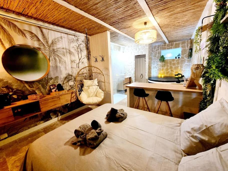Les Spas De La Mer, Suite & Spa, Love Room, Plein Coeur Du Grau Le Grau-du-Roi Exterior photo